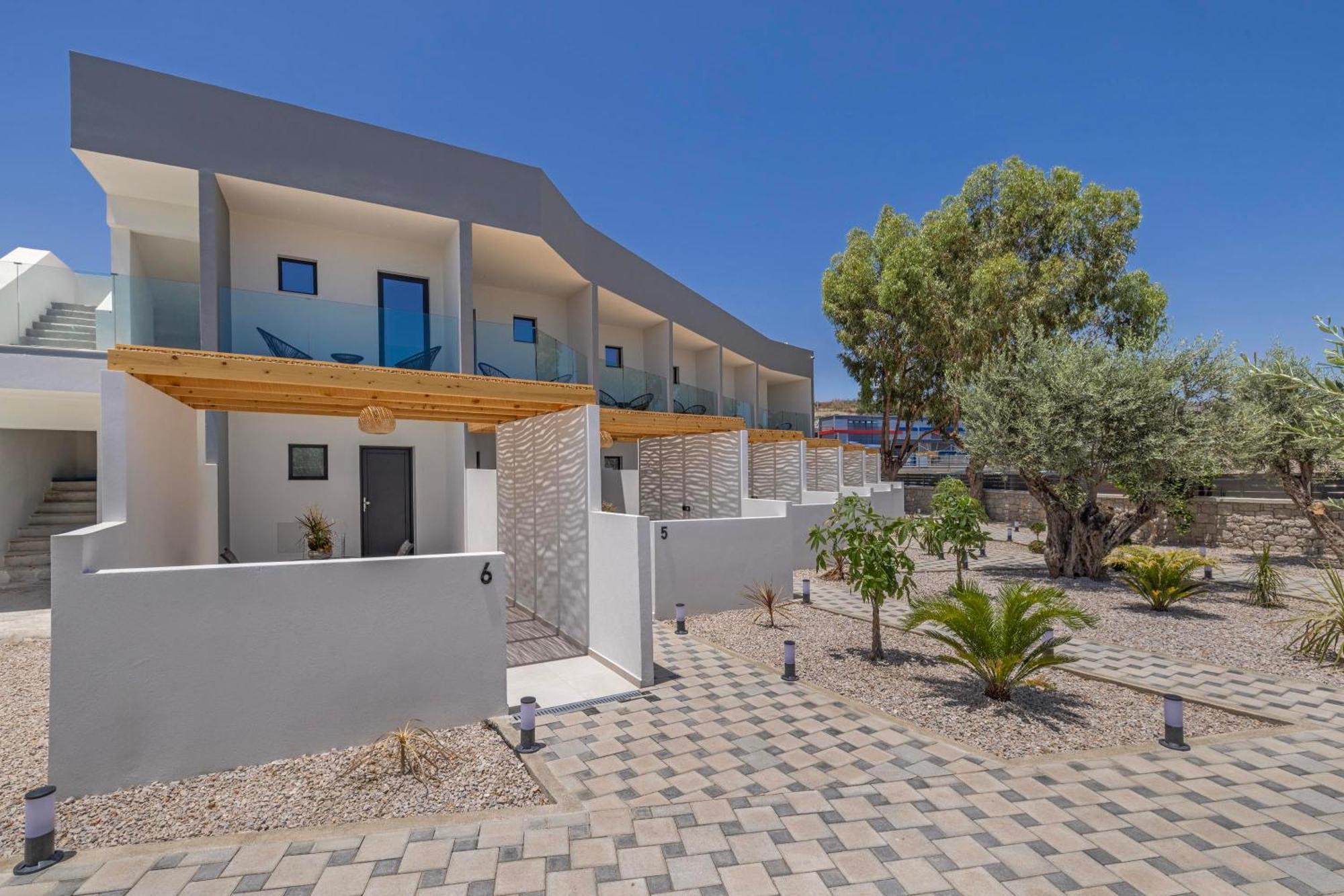 Tota Suites Afantou Bagian luar foto
