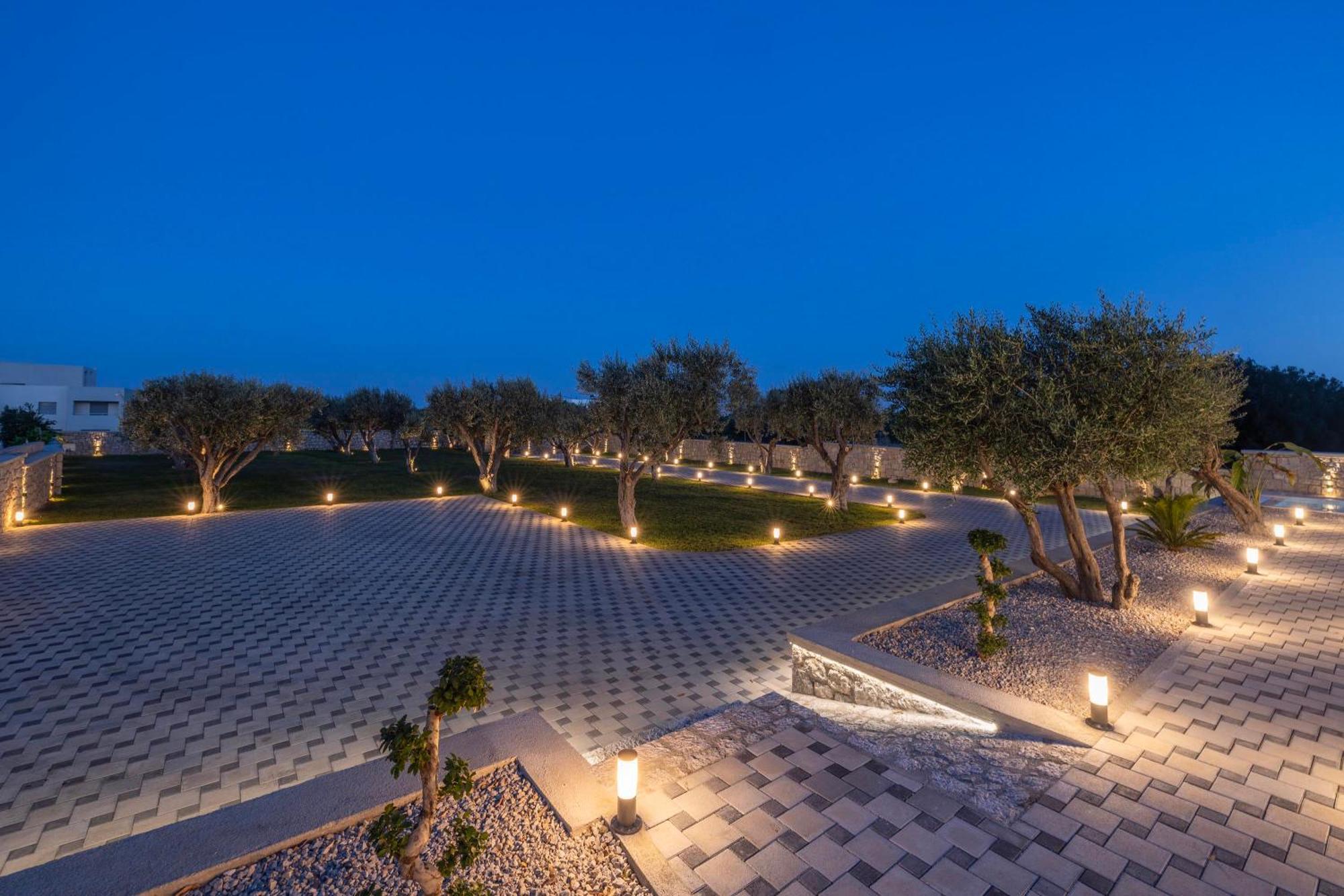 Tota Suites Afantou Bagian luar foto