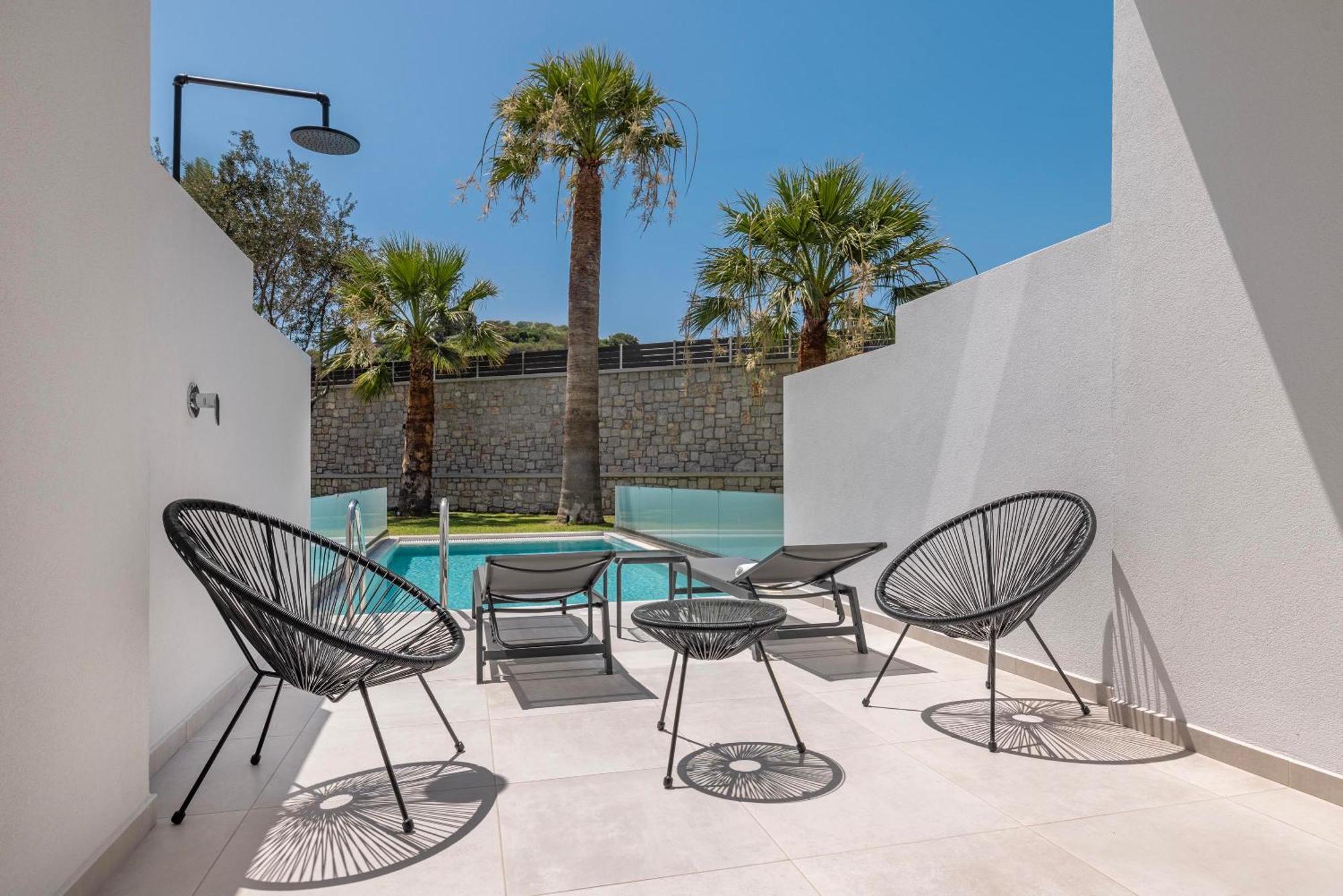 Tota Suites Afantou Bagian luar foto