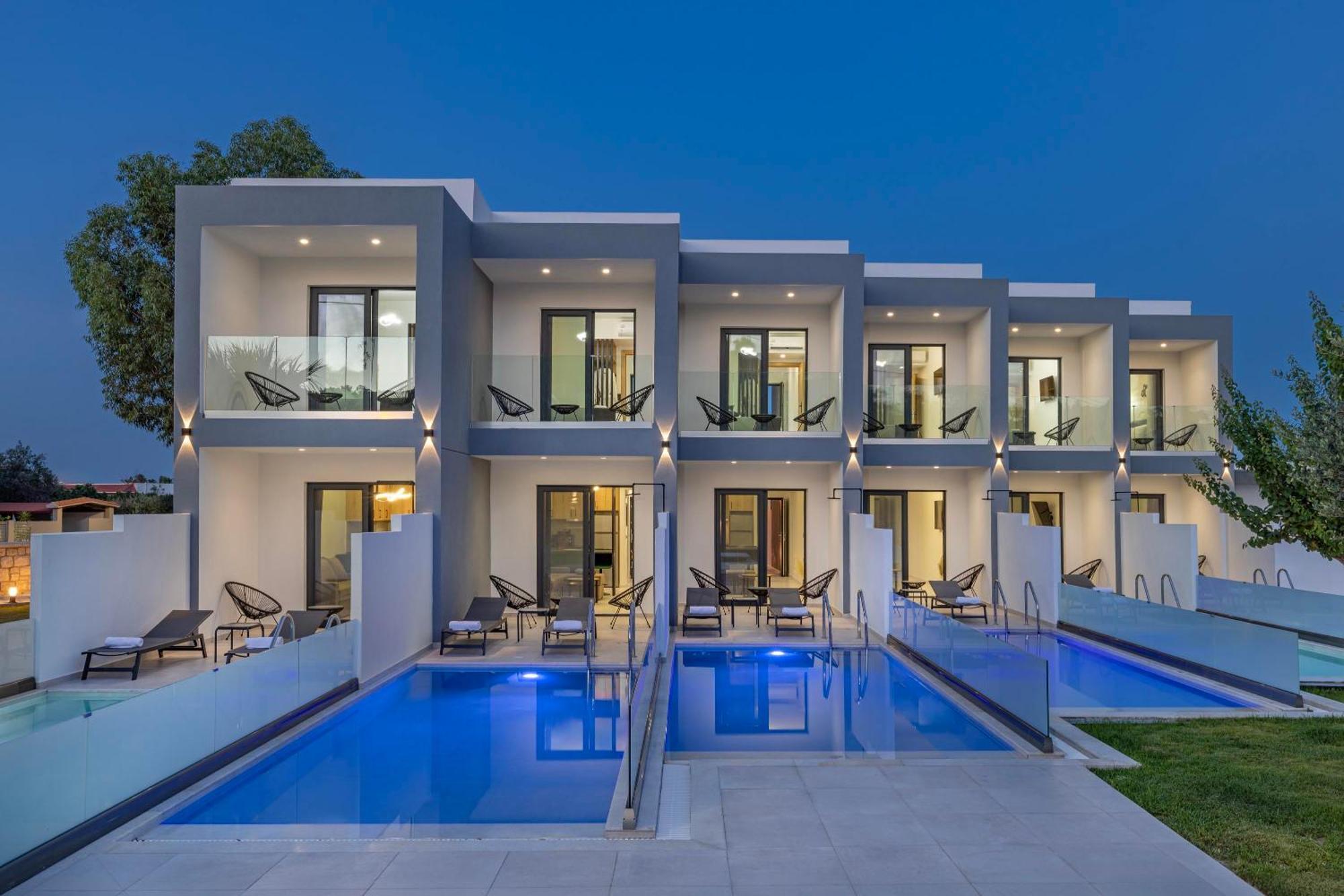 Tota Suites Afantou Bagian luar foto